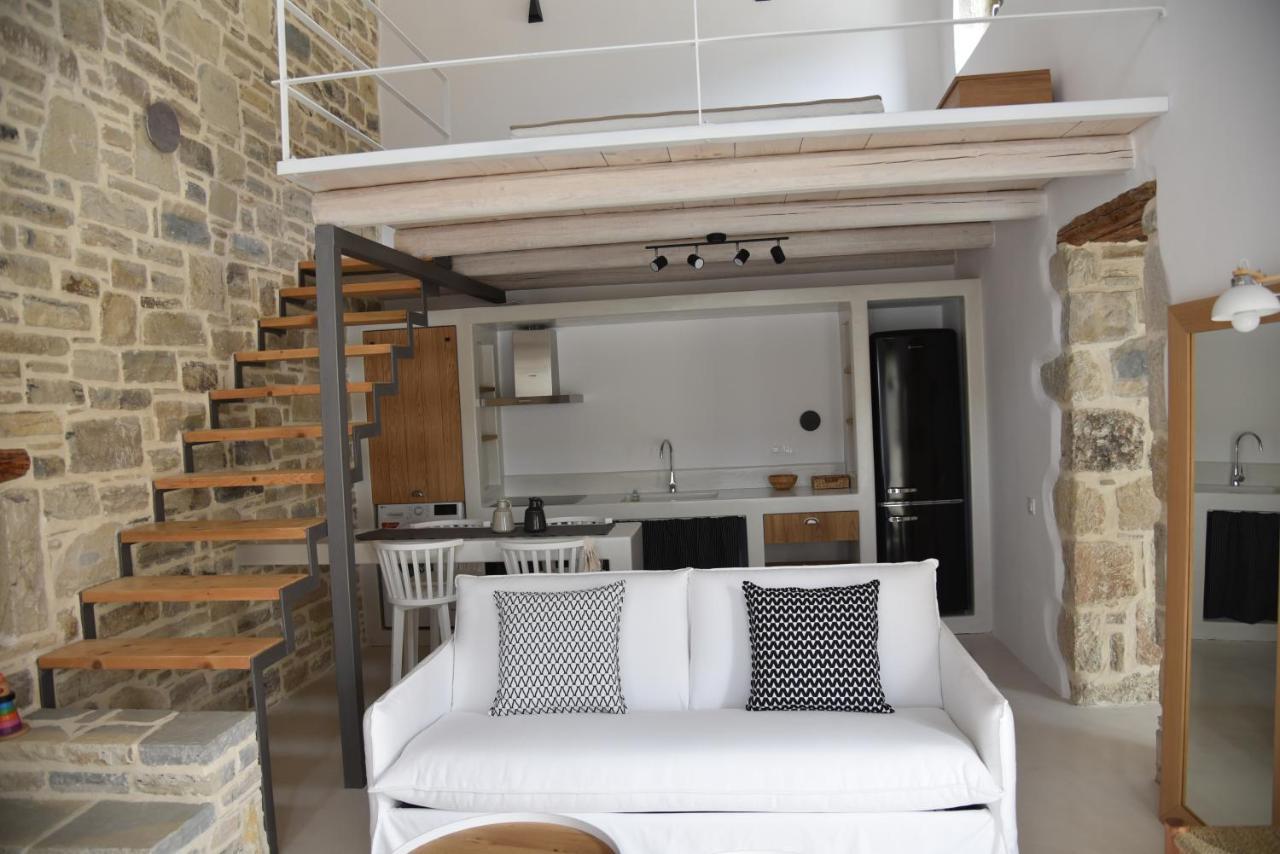 Laini Luxury Suites Pombia Ngoại thất bức ảnh